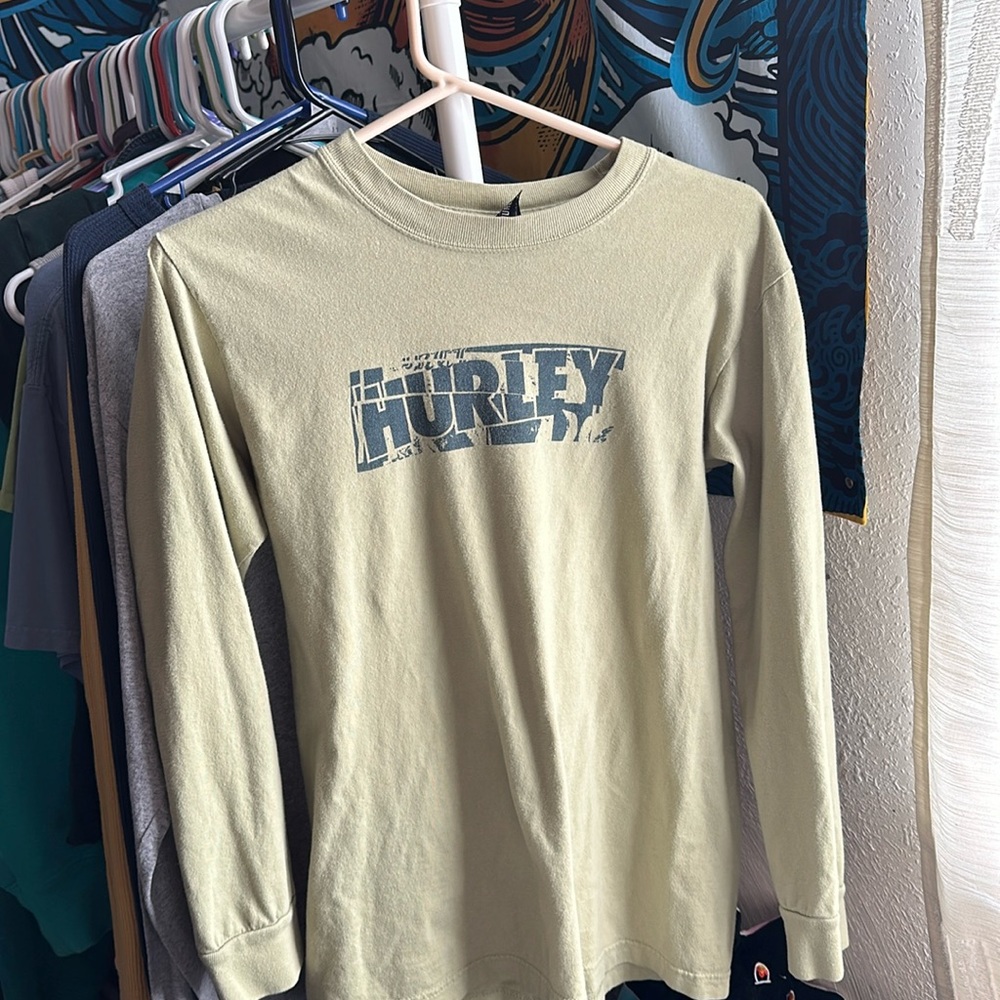 Green hurley long sleeve